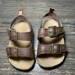 Toddler sandals size 6c